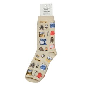 American Eagle Socks Tan Crew Socks Holiday Baking Christmas Gifts Preppy